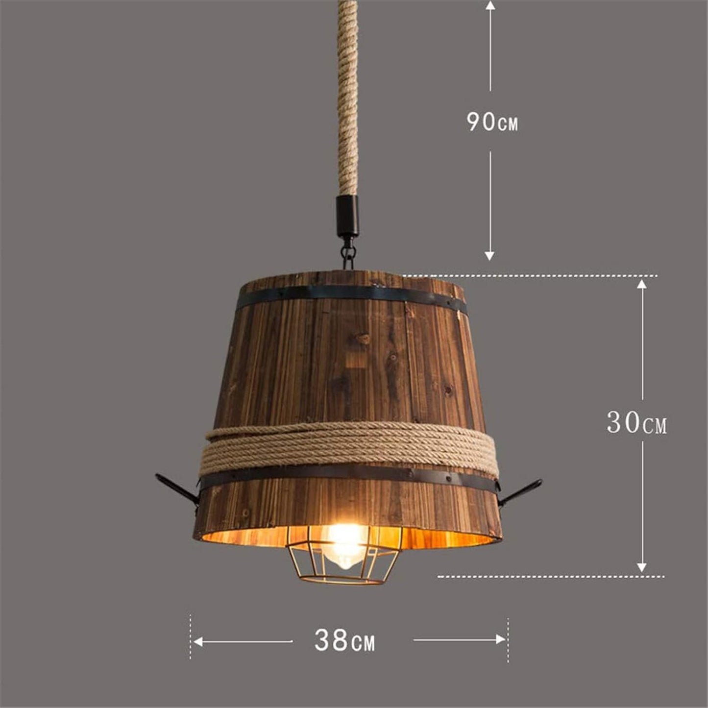 Lustre sous forme de seau en bois