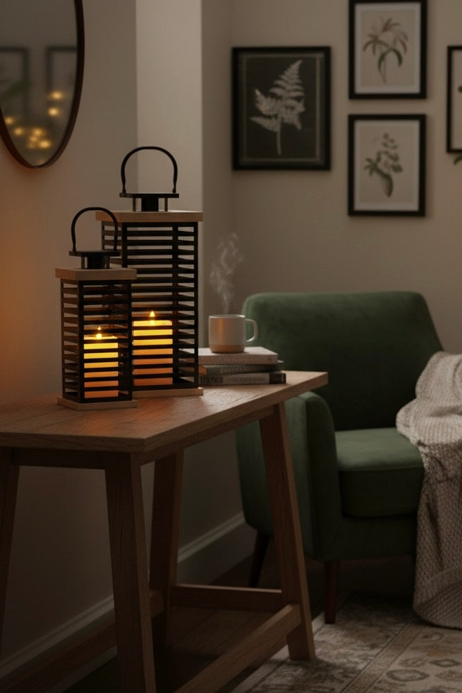 Lot de 2 Lanternes Noires & Bois Naturel