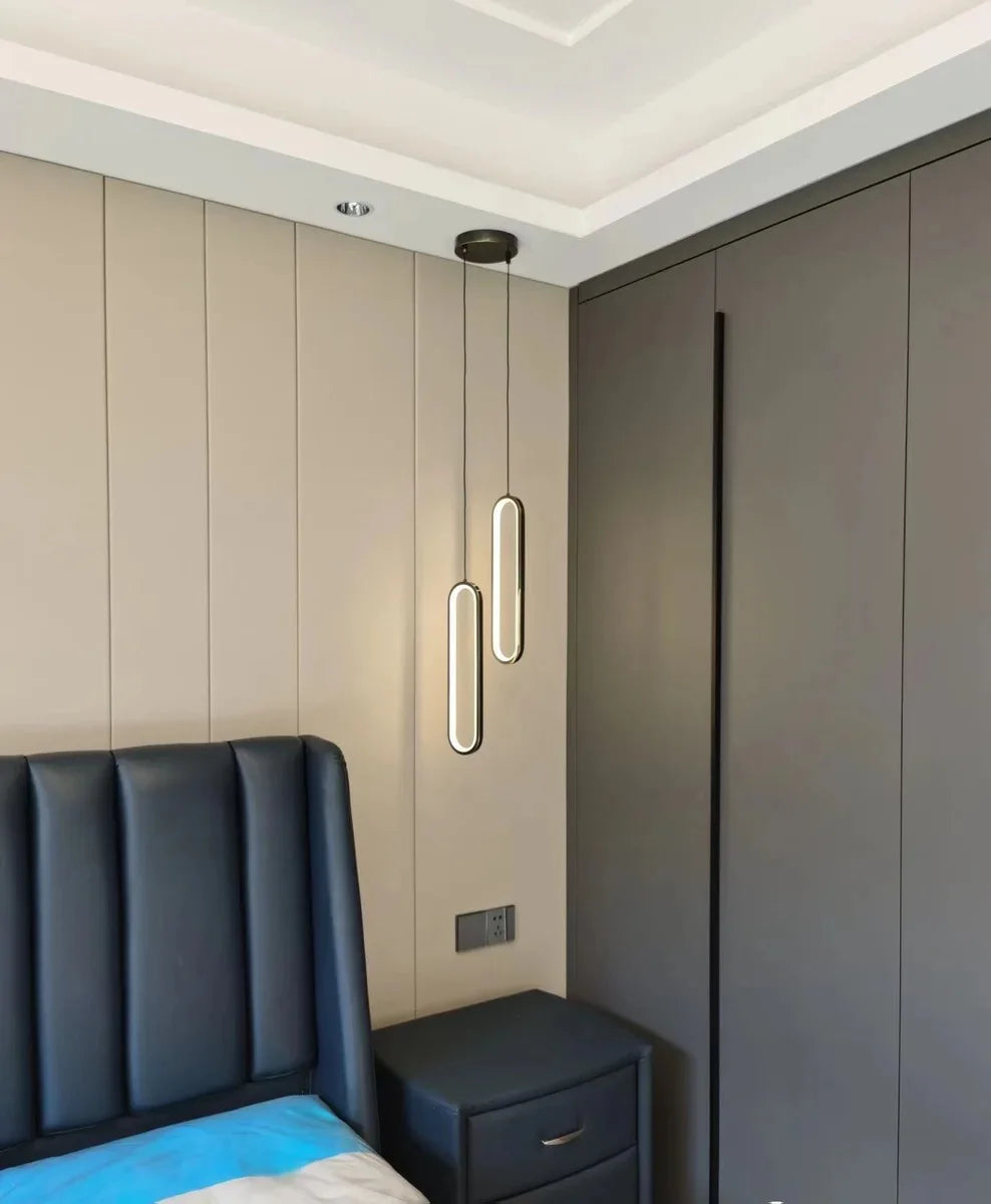 Suspension dorée LED au design minimaliste en aluminium