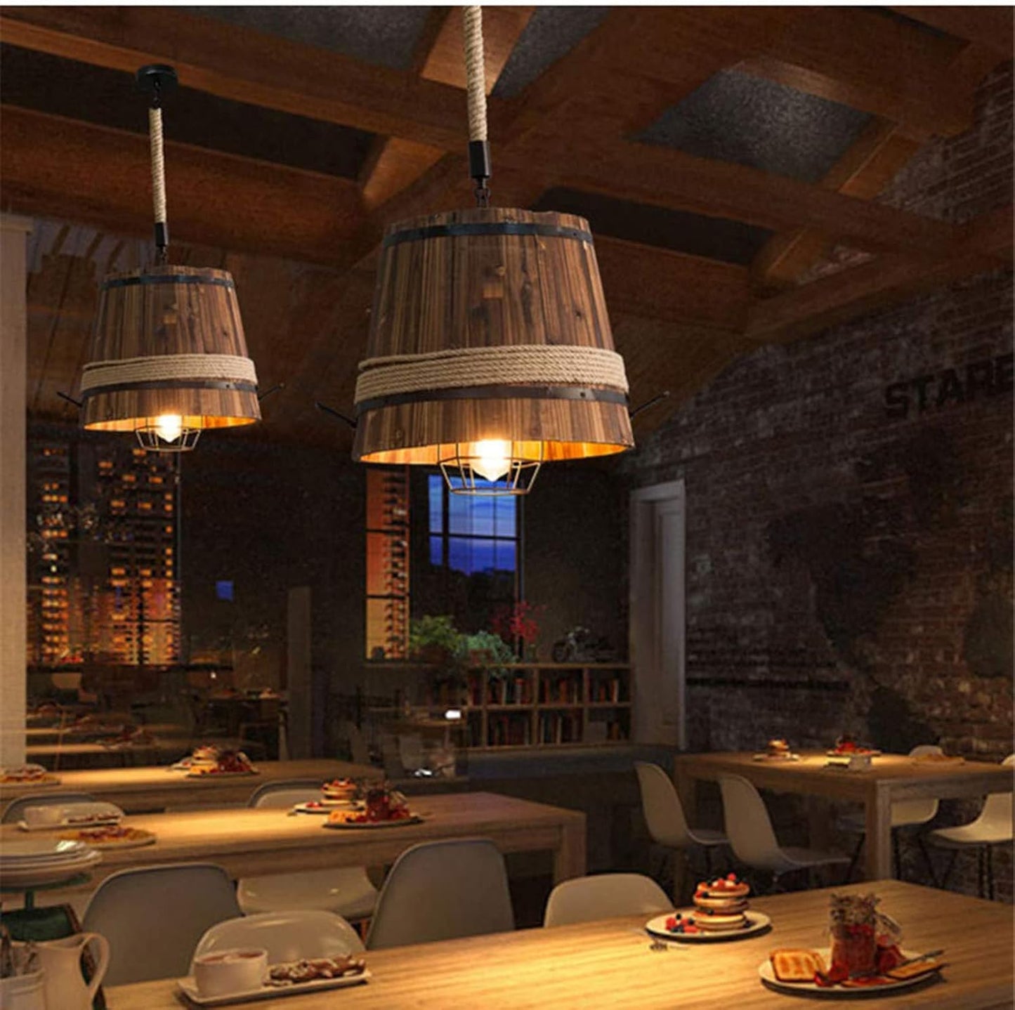 Lustre sous forme de seau en bois