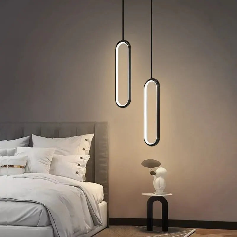 Suspension dorée LED au design minimaliste en aluminium