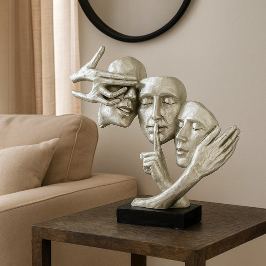 Sculpture Visages “Silence” Argent Vieilli – 30 × 30 cm